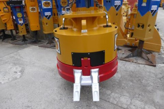 Magnes wyburzeniowy do koparki HM 14/25 AZ