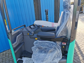 Schubmaststapler Mitsubishi RB16N3 1,6t. 7250mm