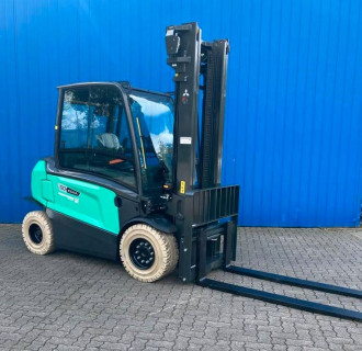 Elektrostapler Mitsubishi FB50CN 5t. Hubhöhe 4000mm