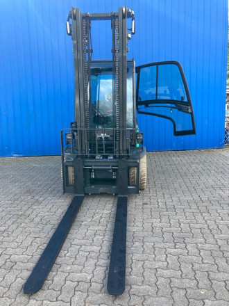 Elektrostapler Mitsubishi FB50CN 5t. Hubhöhe 4000mm