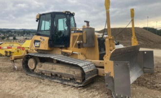 Planierraupe Caterpillar D6 K mit Lasersteuerung 2-/3D GPS Steuerung Ripperzahn Schildlatzen 