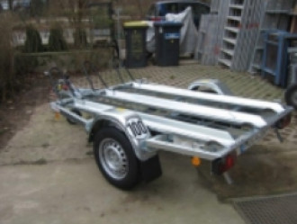 Motorradanhänger 750kg, bis 100km/h 