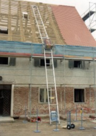 Leiteraufzug bis 19m Höhe Geda Lift 200 Schrägaufzug Solarlift Mannheim