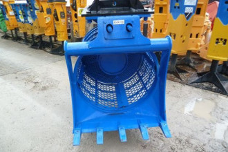 Łyżka przesiewająca koparki hydraulicznej BVR 09 Trevi