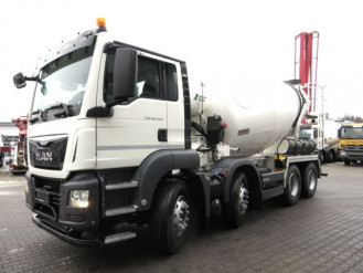 Betonmischer MAN 32.400 8x4 Stetter 9m3