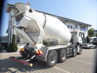 Betonmischer MAN 32.400 8x4 Stetter 9m3