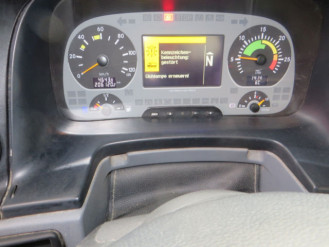 Betonmischer Mercedes Benz 3236 9 cbm