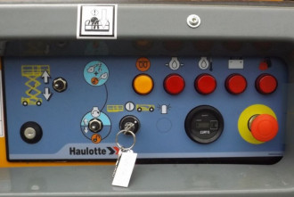 Scherenbühne Haulotte 