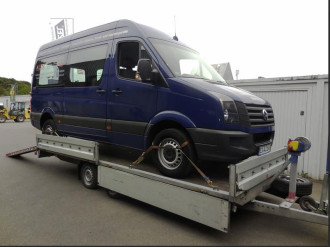 Autotransportanhänger Tandem gebremst Ges.-Gew. 3.500 kg Nutzlast: 2.600 kg 100 km Zulassung