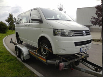 Autotransportanhänger Tandem gebremst Ges.-Gew. 2.000 kg Nutzlast: 1.400 kg 100 Km Zulassung