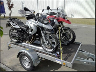 Motorradanhänger Ges.-Gew. 1.200 kg Nutzlast: 1.000 kg 100 km Zulassung 