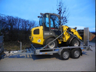 Baumaschinenanhänger Ges.-Gew.: 3500 Kg Nutzlast 2800 Kg