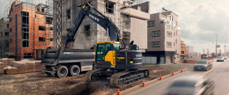 Volvo ECR145E Kurzheck Raupenbagger mit Planierschild