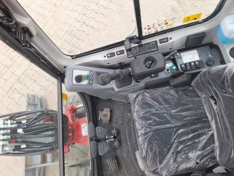 TAKEUCHI Bagger TB 225