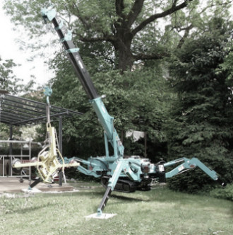 Minikran Maeda MC 285-3 auch mit Glassauger