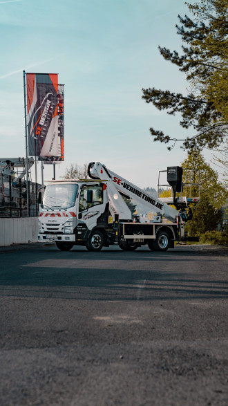 LKW Bühne Oil & Steel Scorpion 16 Pro Teleskopbühne