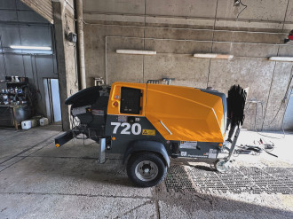 Betonpumpe Anhänger Putzmeister P 720 