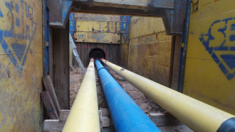 Schacht Verbausysteme / Baugrubenverbau / cofferdam installation 