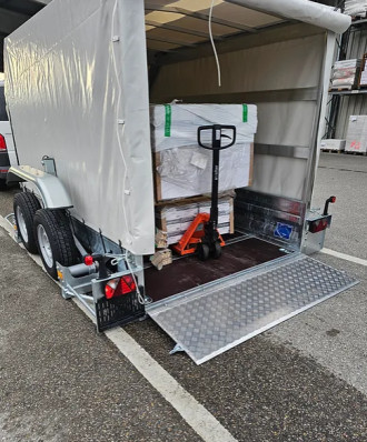 Anhänger absenkbar Zuladung 2500 kg Absenkanhänger
