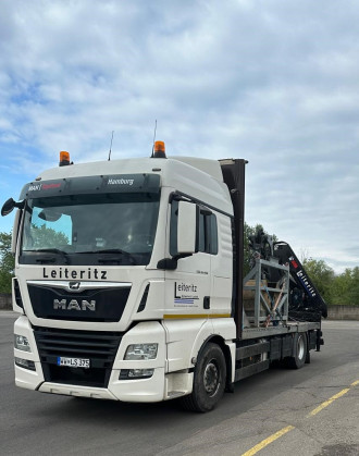 LKW mit Ladekran 
