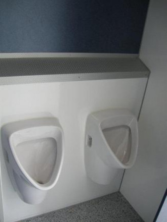 Toilettenanhänger VIP Gamo FTT 330