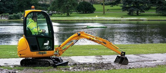 JCB 8018 