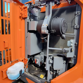 Hitachi Raupenbagger ZX 135 US-7 VA P mit OQ65 Aufnahme /MB214044
