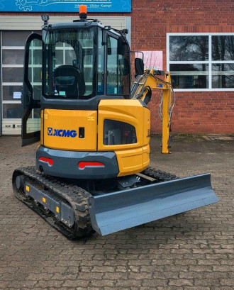 XCMG XE35E Kurzheckbagger
