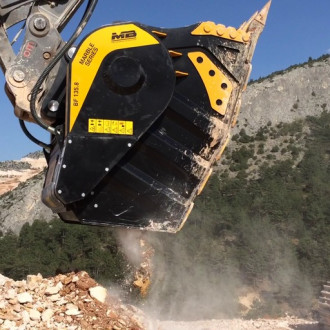 MB Crusher BF135.8 Backenbrecherlöffel