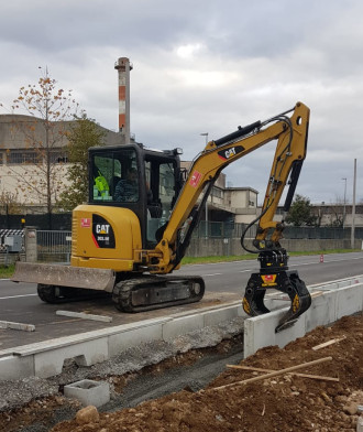 MB Crusher Sortiergreifer MB-G450 S4
