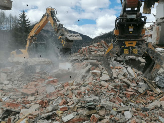MB Crusher Sortiergreifer MB-G1000 S4