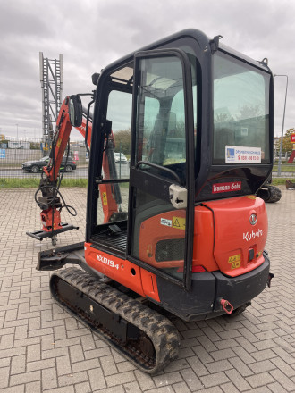 Bagger Kubota KX019