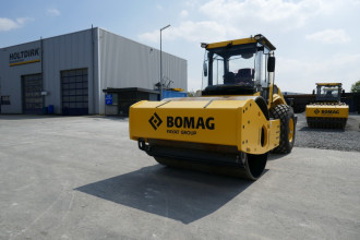 Walzenzug Bomag BW 219 DH-5