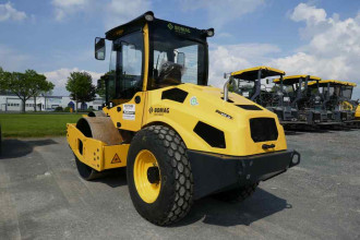Walzenzug Bomag BW 177 D-5