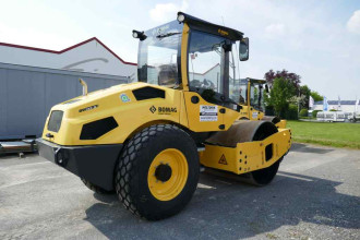 Walzenzug Bomag BW 177 D-5