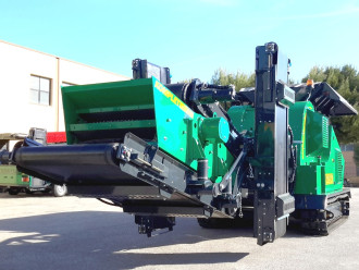 Raupenmobiler Backenbrecher | Brechanlage auf Raupenfahrwerk
