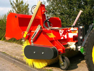 Kehrmaschine | Kehrbesen | Kehrtechnik