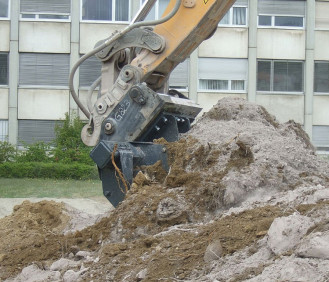 Bagger Bodenmischer Mischrechen