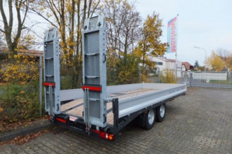Neuer Tandemtieflader 