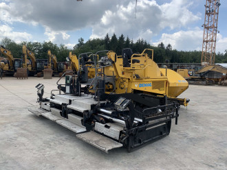 Demag DF 115 C -Kettenfertiger
