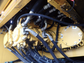 Demag DF 115 C -Kettenfertiger