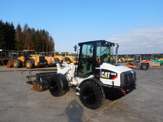 Caterpillar 908 M 4in1-Schaufel