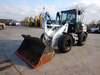 Caterpillar 908 M 4in1-Schaufel