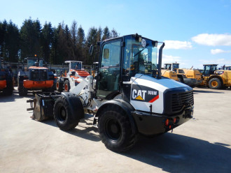 Radlader Caterpillar 908 M