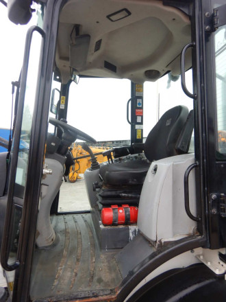 Radlader Caterpillar 908 M