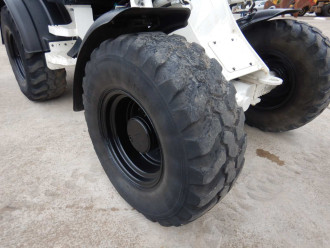 Radlader Caterpillar 908 M