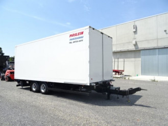 Tandem Koffer mit Ladebordwand 1,5 t und Durchladbar 