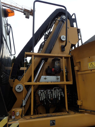 Umschlagbagger Caterpillar M 318 D MH
