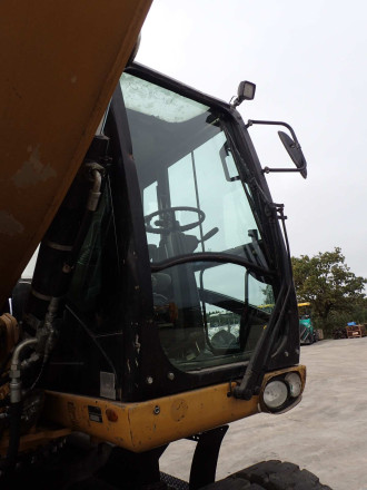 Umschlagbagger Caterpillar M 318 D MH