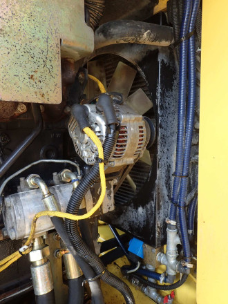 Asphalt vibratory roller used Bomag BW 174 AD-2